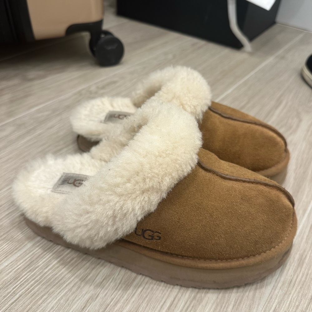 UGG platform Slippers women